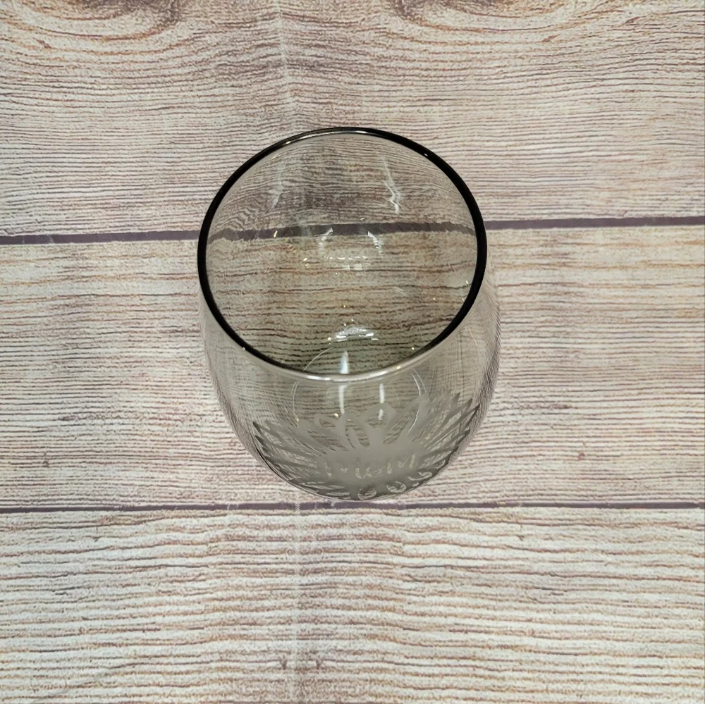 Mom sunflower etched wine glass